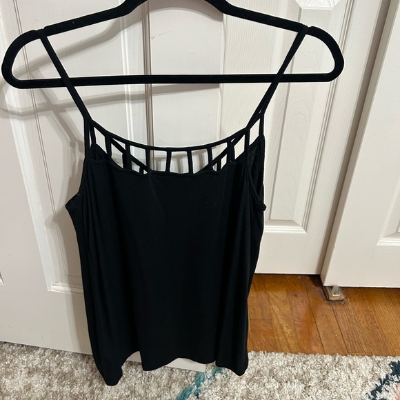 EXPRESS | one eleven black strappy spaghetti strap, flowy tank - Picture 2 of 6